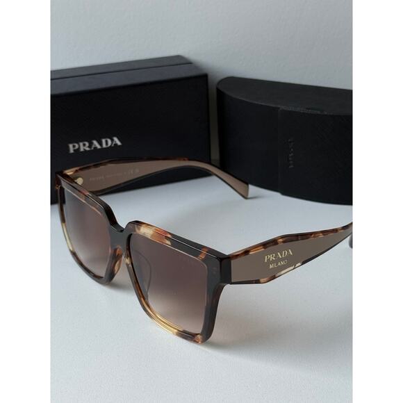 CNEW Prada PR24ZSF Sunglasses in Brown Powder - Picture 3 of 5